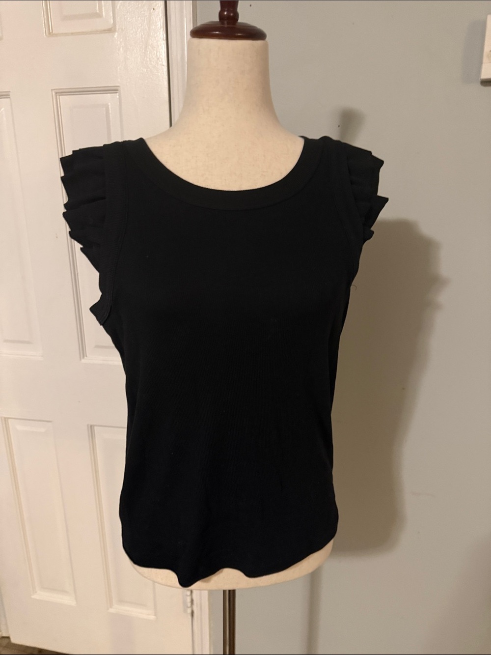 Black Ruffle Sleeve Women's Tank Top